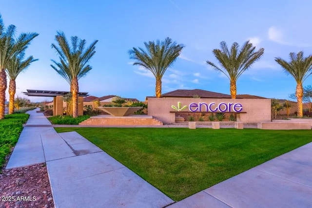 10350 E Texas Ave, Mesa, AZ 85212 - community / neighborhood sign featuring a yard