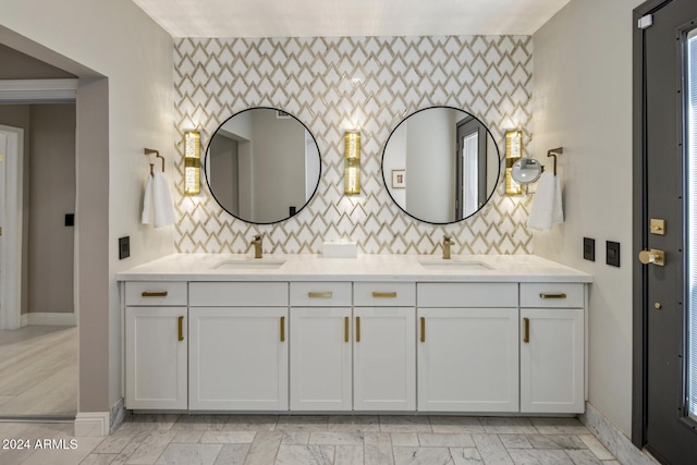 bathroom featuring vanity