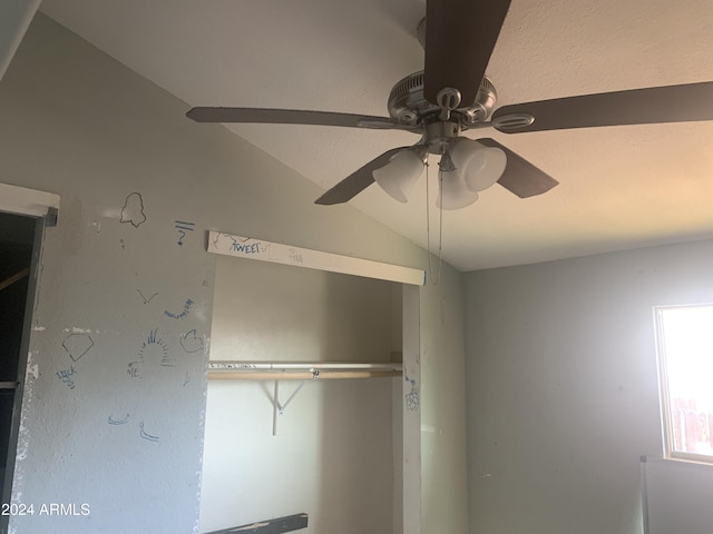 details with ceiling fan