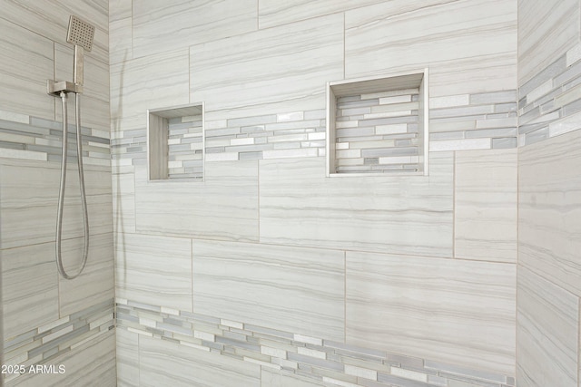 3743 E Coronado Rd, Phoenix, AZ 85008 - room details with tiled shower