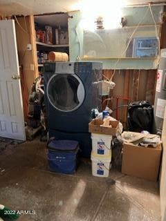 storage room featuring washer / clothes dryer