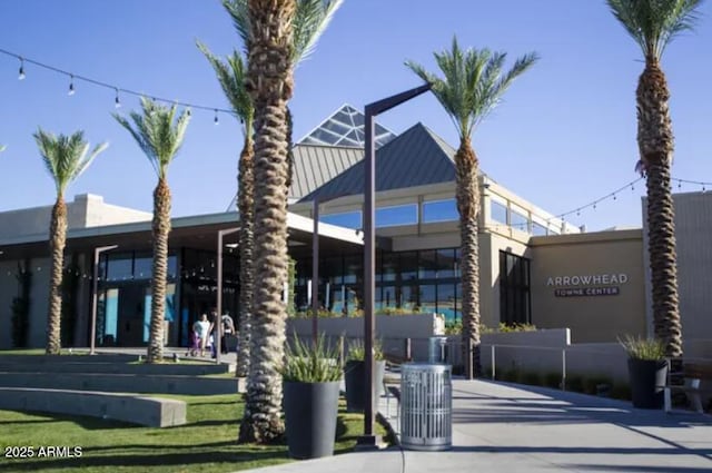6502 W Wahalla Ln, Glendale, AZ 85308 - view of building exterior