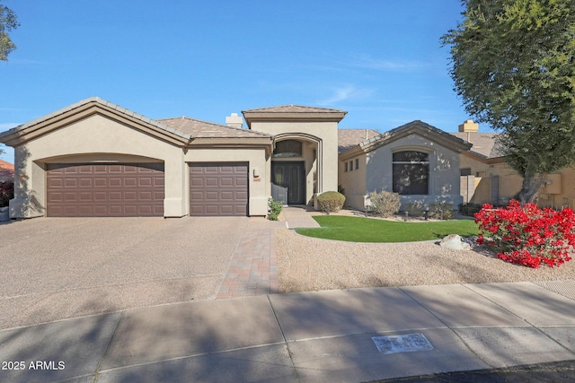 view of front facade with a garage