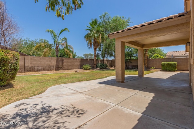 10318 E Plata Ave, Mesa, AZ 85212 - fenced backyard featuring a patio area