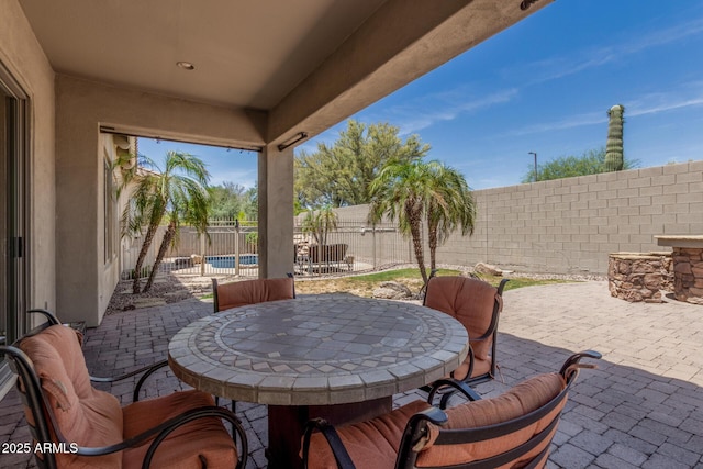 3824 E Parkside Ln, Phoenix, AZ 85050 - fenced backyard featuring a patio area and outdoor dining area