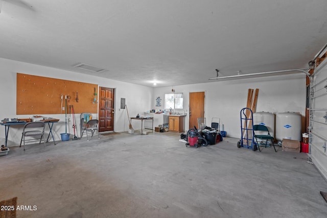 1455 W Kenrick Dr, Wickenburg, AZ 85390 - view of garage