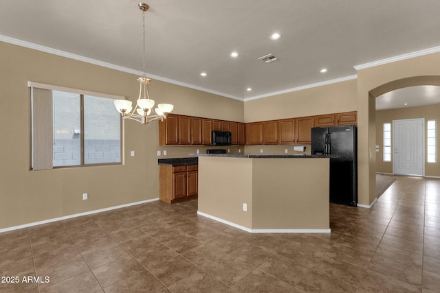 34944 N Mirandesa Dr, San Tan Valley, AZ 85143 - kitchen with black appliances, arched walkways, crown molding, a center island, and tile patterned floors