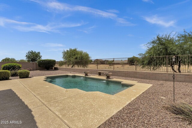 34944 N Mirandesa Dr, San Tan Valley, AZ 85143 - view of swimming pool featuring a patio and a fenced backyard