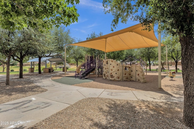 34944 N Mirandesa Dr, San Tan Valley, AZ 85143 - communal playground with a gazebo