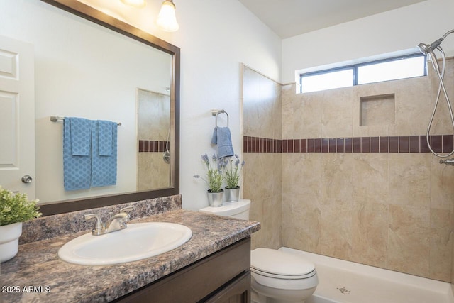 2925 E Dragoon Ave, Mesa, AZ 85204 - bathroom featuring vanity and a tile shower