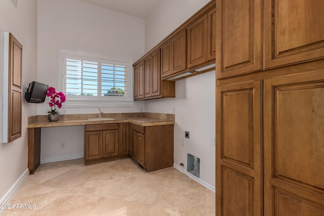 kitchen featuring sink