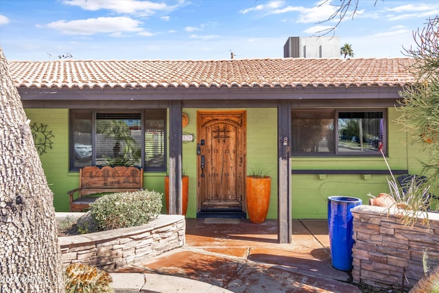 view of property entrance