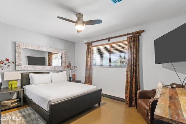 bedroom featuring ceiling fan