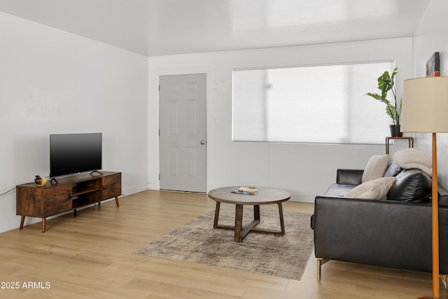 1111 E Turney Ave Unit 3, Phoenix, AZ 85014 - living area featuring light wood-style floors
