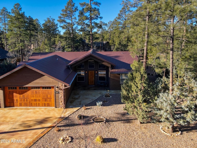 view of front of house featuring a garage