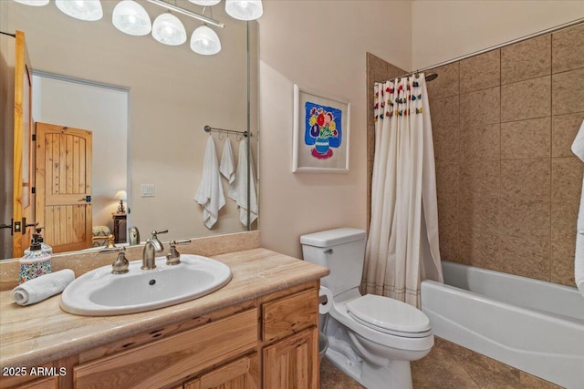 9435 E Hobart Cir, Mesa, AZ 85207 - full bath featuring toilet, vanity, and shower / bathtub combination with curtain