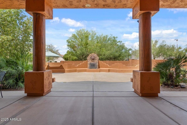 9435 E Hobart Cir, Mesa, AZ 85207 - fenced backyard with a patio