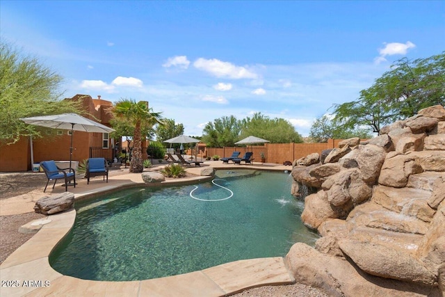 9435 E Hobart Cir, Mesa, AZ 85207 - view of pool with a patio area and a fenced backyard