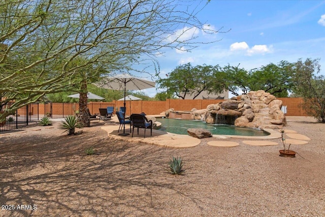 9435 E Hobart Cir, Mesa, AZ 85207 - fenced backyard featuring a patio