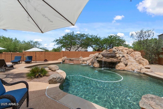 9435 E Hobart Cir, Mesa, AZ 85207 - view of pool with a fenced backyard and a patio area