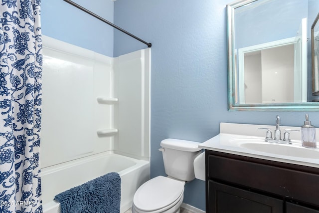 full bathroom featuring vanity, toilet, and shower / bath combo