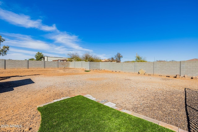38106 N 2nd Ln, Phoenix, AZ 85086 - view of fenced backyard