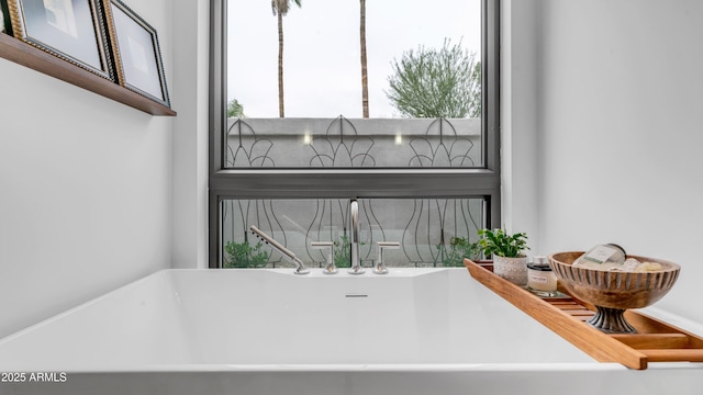 5438 E Lupine Ave, Scottsdale, AZ 85254 - full bath with a freestanding bath