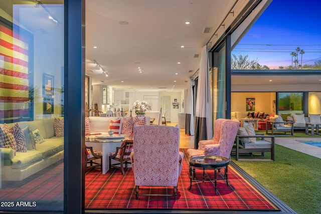 4218 E Palo Verde Dr, Phoenix, AZ 85018 - interior space featuring visible vents