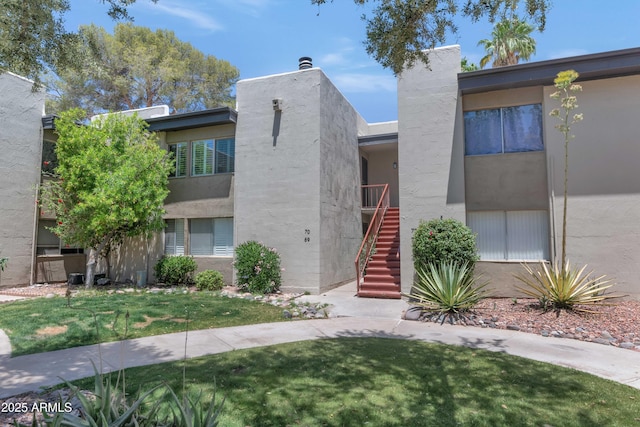 4201 E Camelback Rd Unit 70, Phoenix, AZ 85018 - view of building exterior with stairway