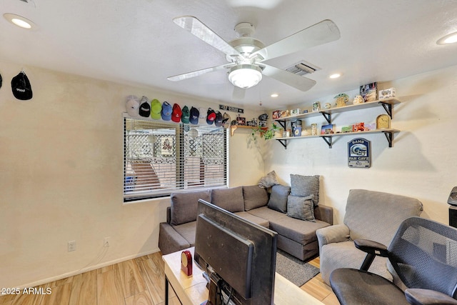 living area featuring recessed lighting, wood finished floors, ceiling fan, baseboards, and visible vents