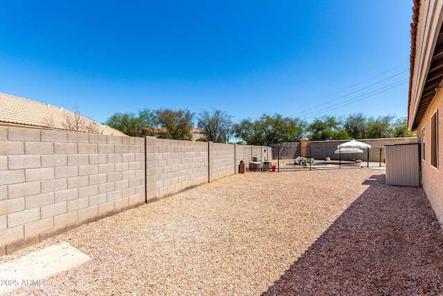 723 N Joshua Tree Ln, Gilbert, AZ 85234 - view of fenced backyard