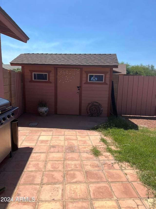 view of outbuilding