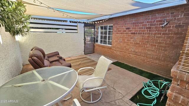 1520 W Encanto Blvd, Phoenix, AZ 85007 - view of patio featuring outdoor dining space