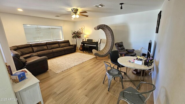 1520 W Encanto Blvd, Phoenix, AZ 85007 - living room featuring a ceiling fan, visible vents, recessed lighting, and light wood-style flooring