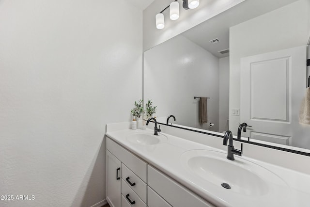 2628 S Voyager Dr Unit 104, Gilbert, AZ 85295 - bathroom featuring double vanity