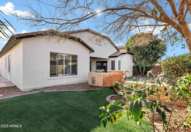 1612 E Zion Way, Chandler, AZ 85249 - back of property featuring a lawn