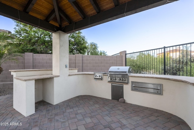 5243 E Windstone Trl, Cave Creek, AZ 85331 - view of patio featuring an outdoor kitchen