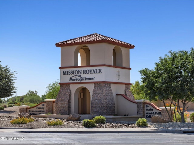 view of building exterior