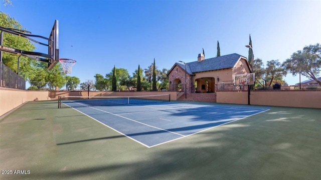 6917 E Ingram Cir, Mesa, AZ 85207 - view of tennis court featuring community basketball court