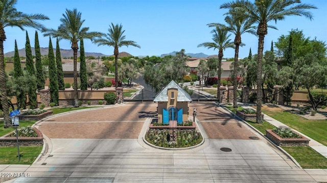 6917 E Ingram Cir, Mesa, AZ 85207 - view of property's community with a mountain view
