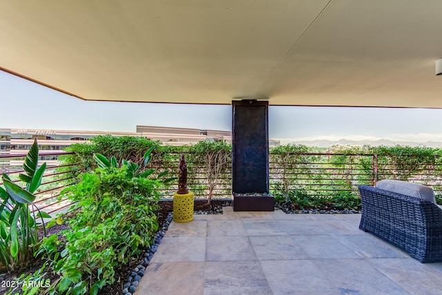 7161 E Rancho Vista Dr Unit 6001, Scottsdale, AZ 85251 - view of patio / terrace