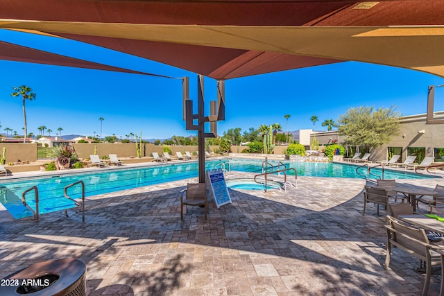 18649 E Mcdowell Mountain Dr, Rio Verde, AZ 85263 - pool with a patio and fence
