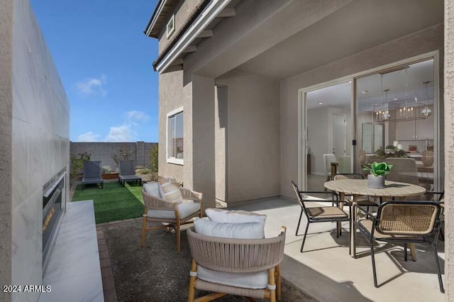 view of patio featuring a fenced backyard