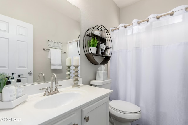 1324 S Banning St, Gilbert, AZ 85296 - bathroom featuring toilet, vanity, and a shower with shower curtain