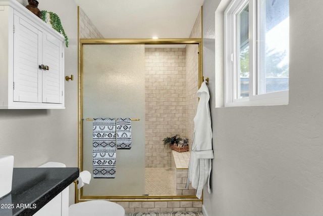 4840 E Sunnyside Dr, Scottsdale, AZ 85254 - bathroom with a tile shower, toilet, and vanity