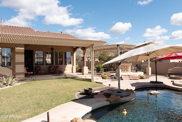 outdoor pool with fence, an outdoor fire pit, a ceiling fan, a pergola, and a patio area