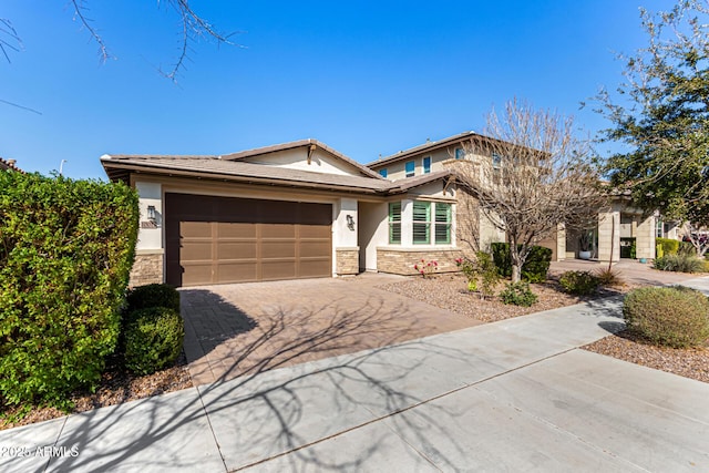 view of front of house featuring a garage