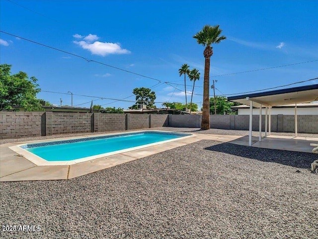 3650 E Laurel Ln, Phoenix, AZ 85028 - view of swimming pool with a patio and a fenced backyard