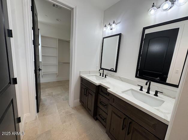 bathroom with vanity