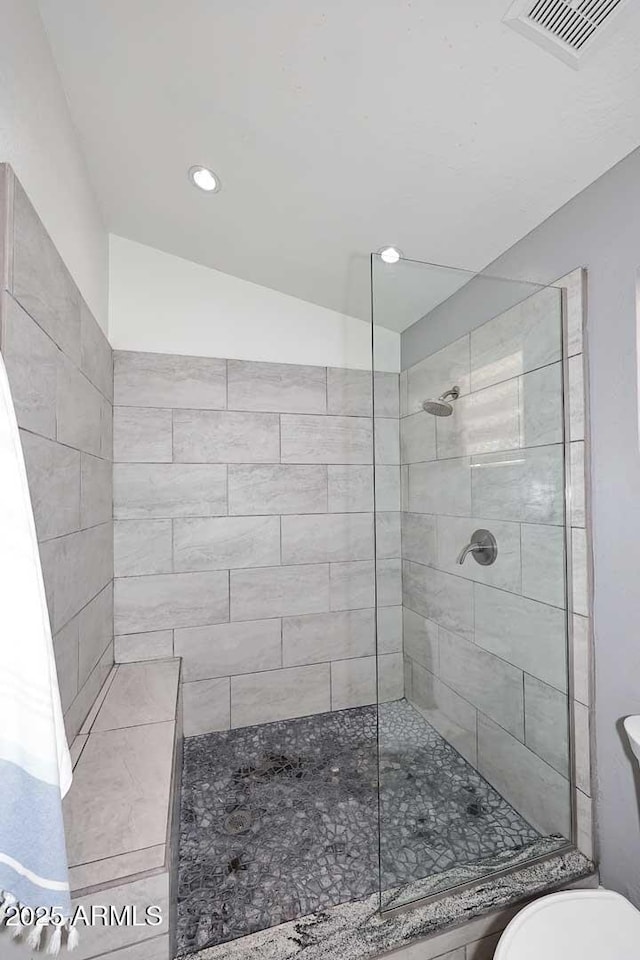 3122 E Kristal Way, Phoenix, AZ 85050 - bathroom with walk in shower, toilet, and recessed lighting